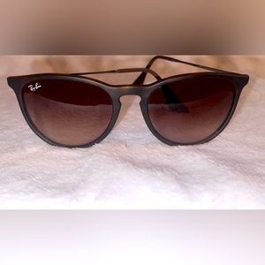 Brown Ray-Ban Erikas